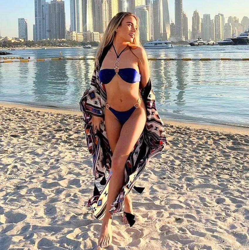 Une star de Netflix revient d'un voyage en Thaïlande avec 40 kilos de cannabis 4 Une star de Netflix revient d'un voyage en Thaïlande avec 40 kilos de cannabis