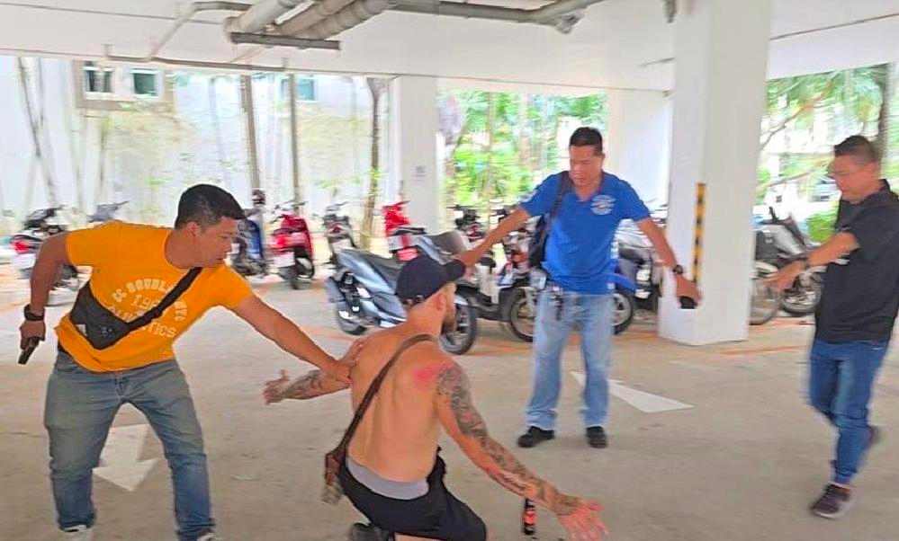 Thaïlande : un délinquant Britannique arrêté après avoir volé des touristes à Pattaya 4 Thaïlande : un délinquant Britannique arrêté après avoir volé des touristes à Pattaya