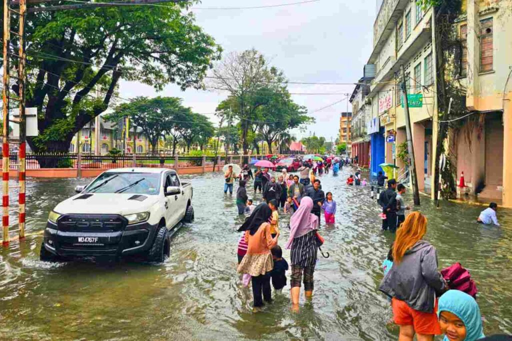 Les terribles inondations en Thaïlande font 9 morts et plus de 550 000 sinistrés