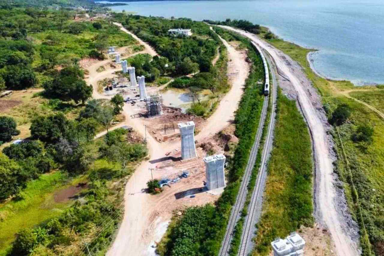 Train à grande vitesse Thaïlande–Chine : dix ans d’attente et encore du retard