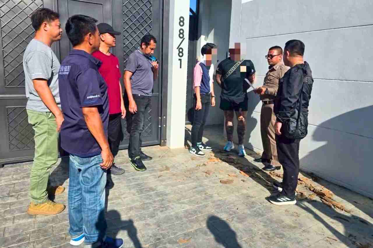 Arrestation insolite en Thaïlande : un voleur australien vivait avec 2 lions 4 Arrestation insolite en Thaïlande : un voleur australien vivait avec 2 lions