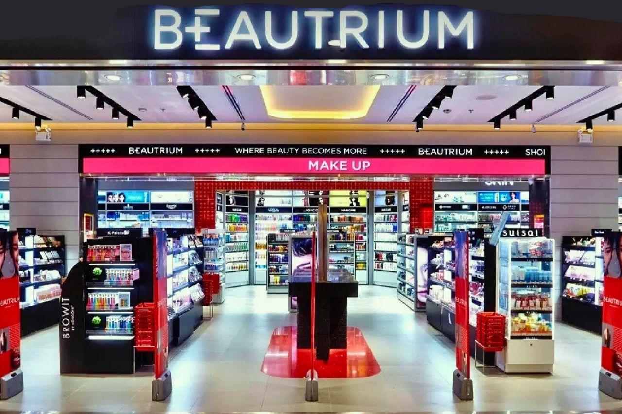 La consommation s’effondre en Thaïlande : alerte sur l’économie 12 La consommation s’effondre en Thaïlande : alerte sur l’économie