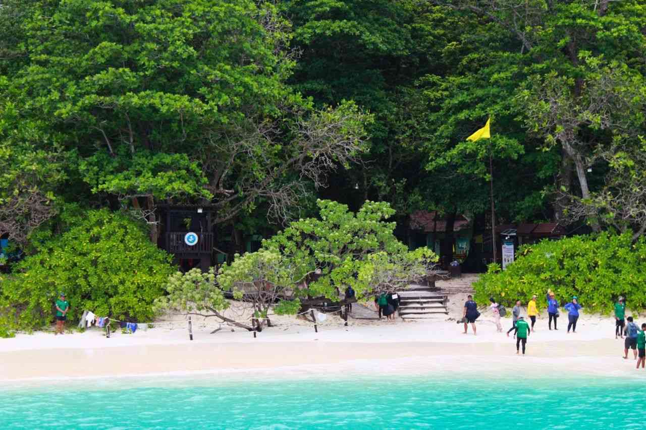 La Thaïlande ferme les îles Similan pendant 5 mois pour restaurer la nature