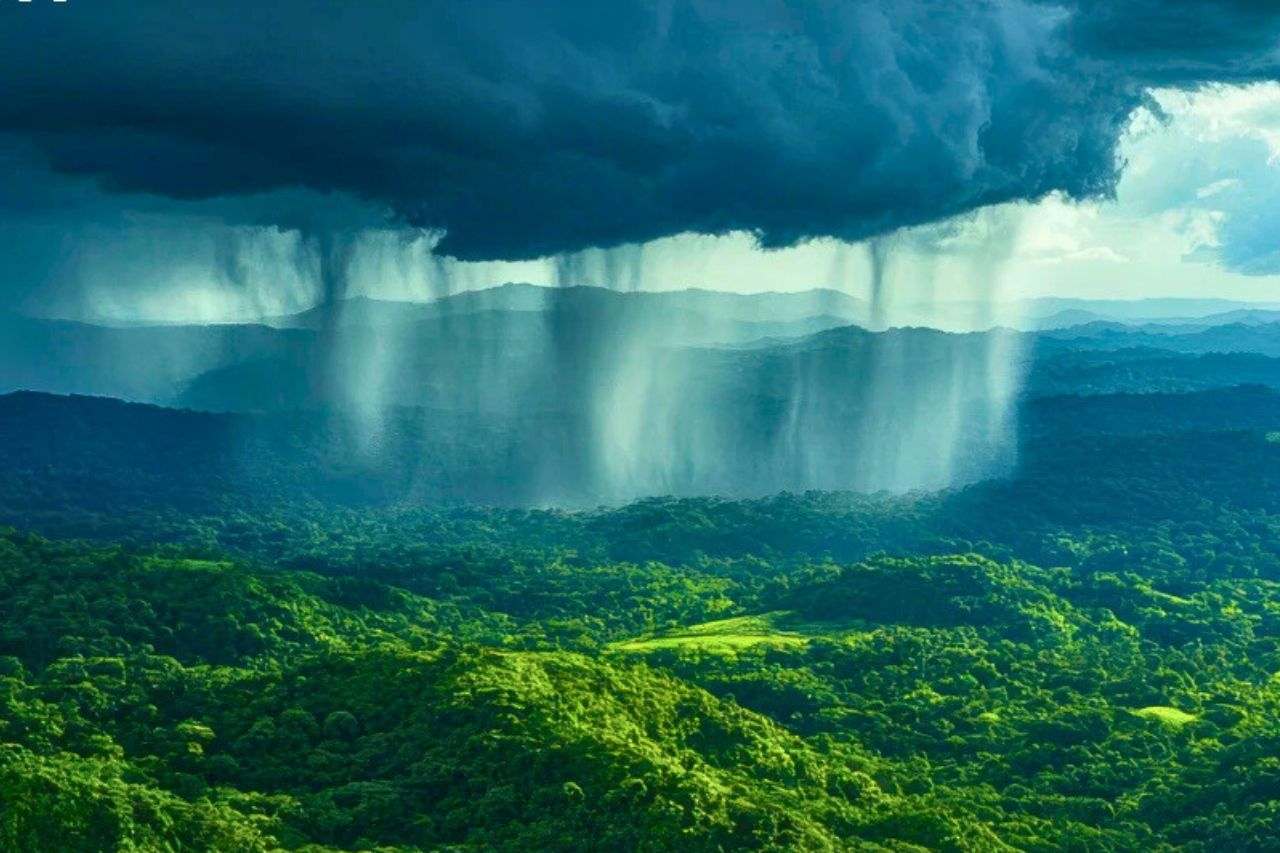 Thaïlande : 15 provinces inondées, 13 morts et alerte aux fortes pluies