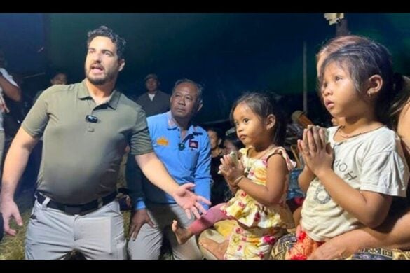 Un faux journaliste américain menace la Thaïlande depuis le Cambodge