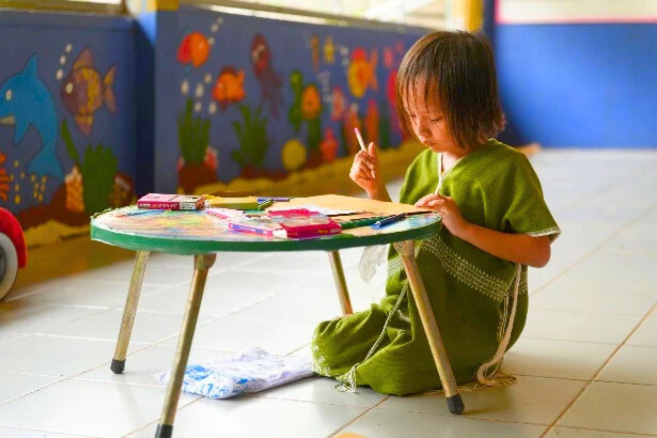 L'avenir de la Thaïlande en péril : l'éducation et l'emploi menacés