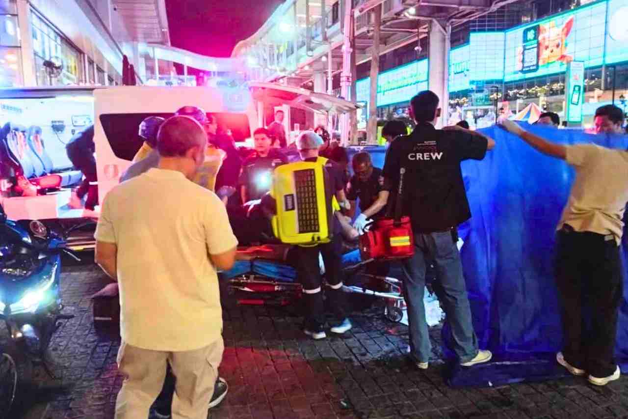 Thaïlande : des touristes aspergés de liquide inflammable puis incendiés à Bangkok