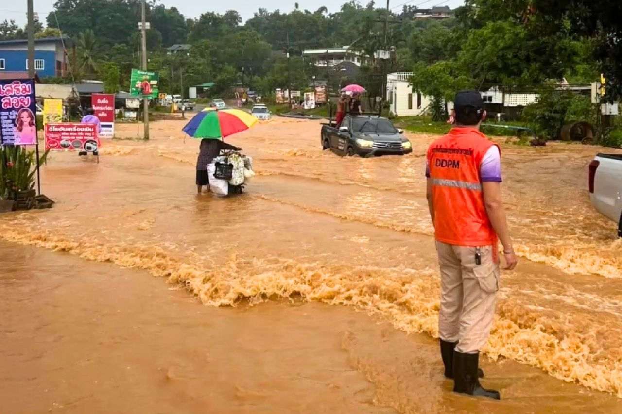 Thaïlande : sept morts et 260 000 sinistrés après les inondations 4 Thaïlande : sept morts et 260 000 sinistrés après les inondations