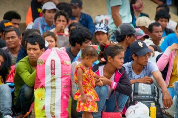 La Thaïlande va accorder des permis de travail à 40 000 réfugiés birmans