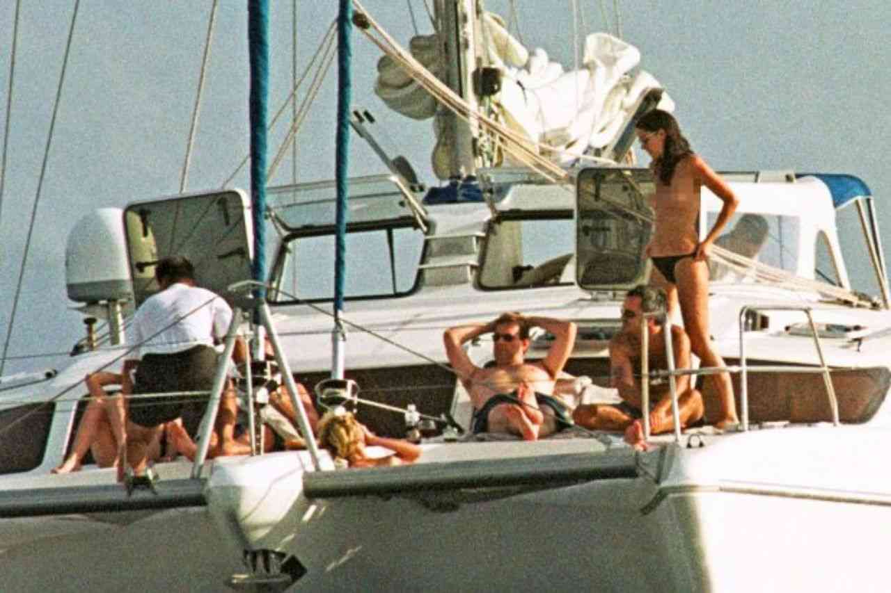 Thaïlande : Andrew aurait fait venir 40 prostituées pendant un voyage officiel