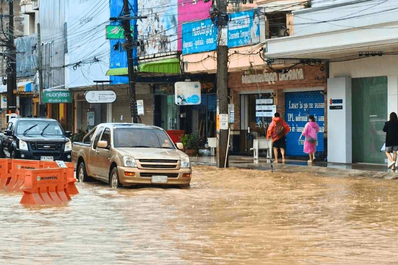 Inondation à Hat Yai en novembre 2025.