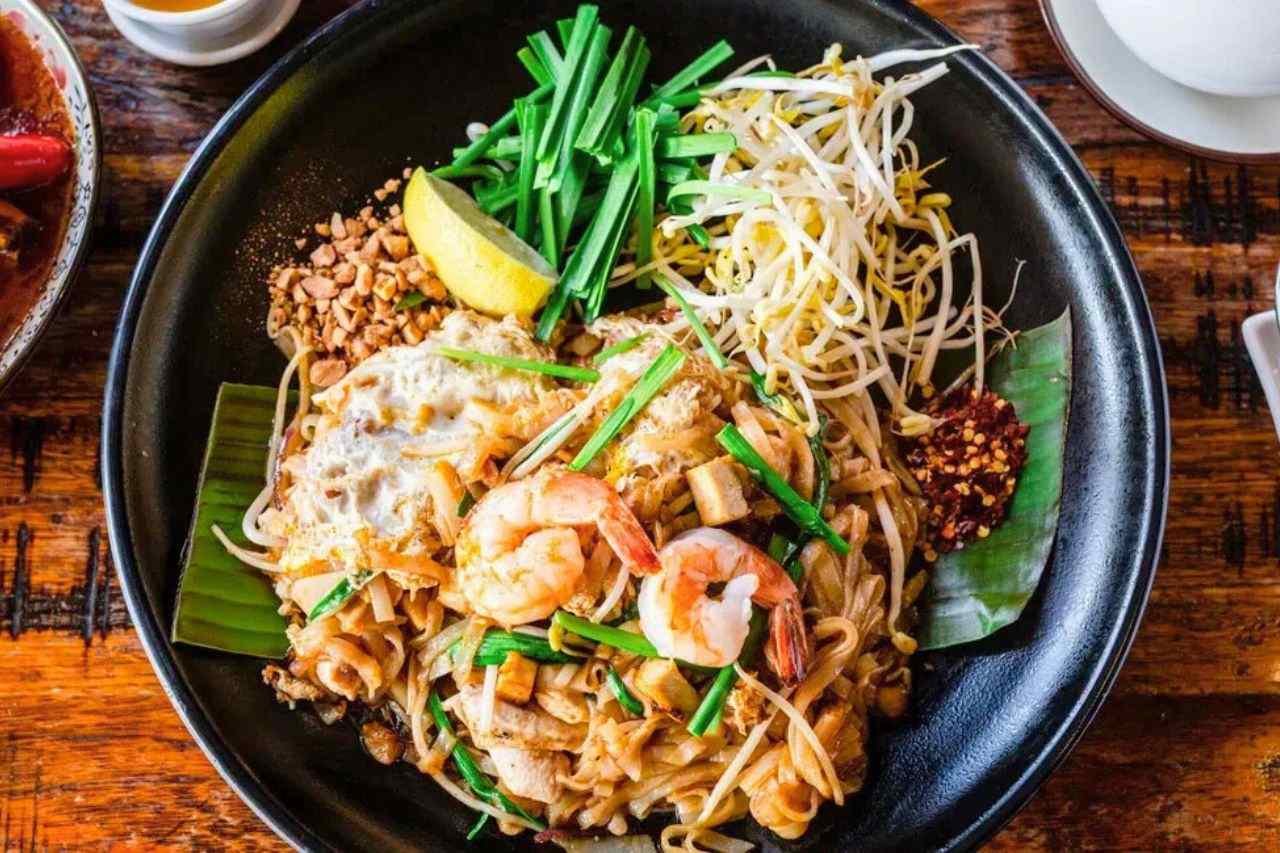 La Thaïlande classée pays où l’on mange le mieux au monde en 2025 4 Plat thaïlandais : Pad Thai