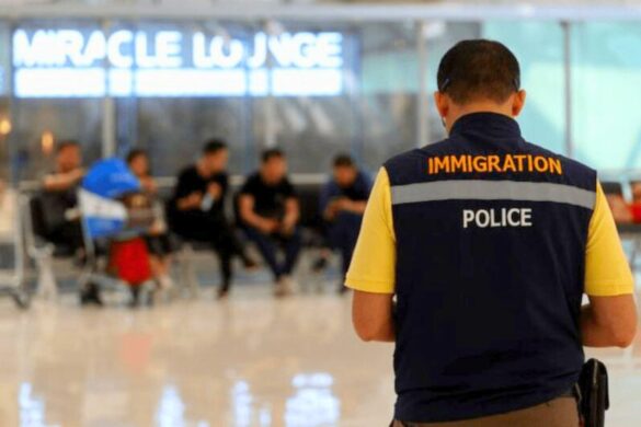 La Thaïlande s’attaque aux touristes qui enchaînent les “visa runs”