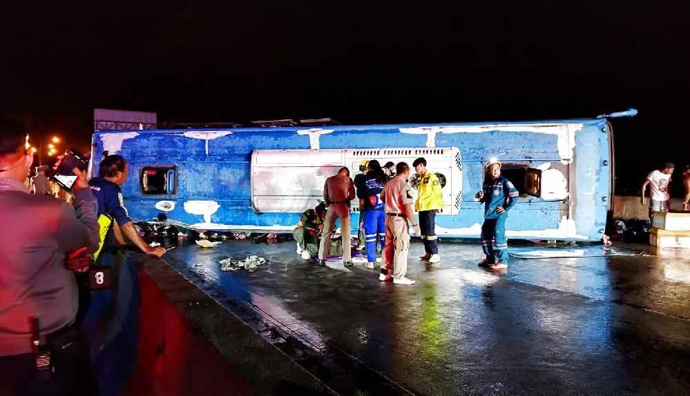 Accident bus Lampang 8 novembre