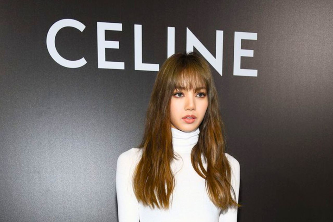 Lisa a été ambassadrice mondiale de la marque Celine en 2020.