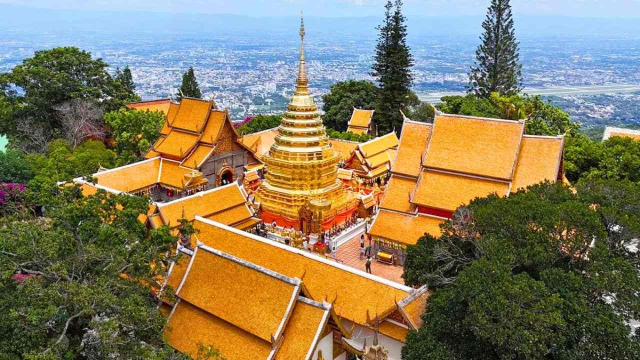 Wat Phra That Doi Suthep is the most iconic and sacred temple in Chiang Mai. Photo: Wat Phra That Doi Suthep