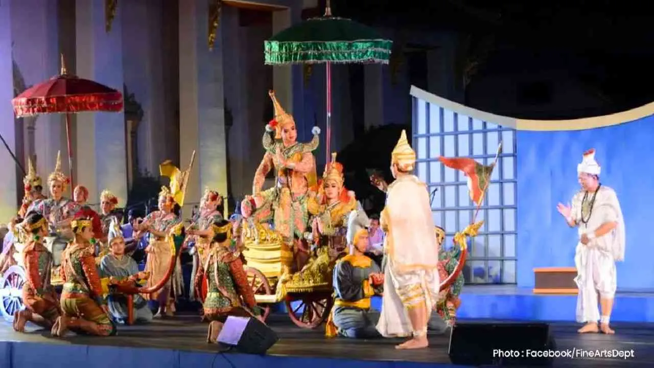 Spectacle traditionnel célébrant le 244e anniversaire de Bangkok en Thaïlande