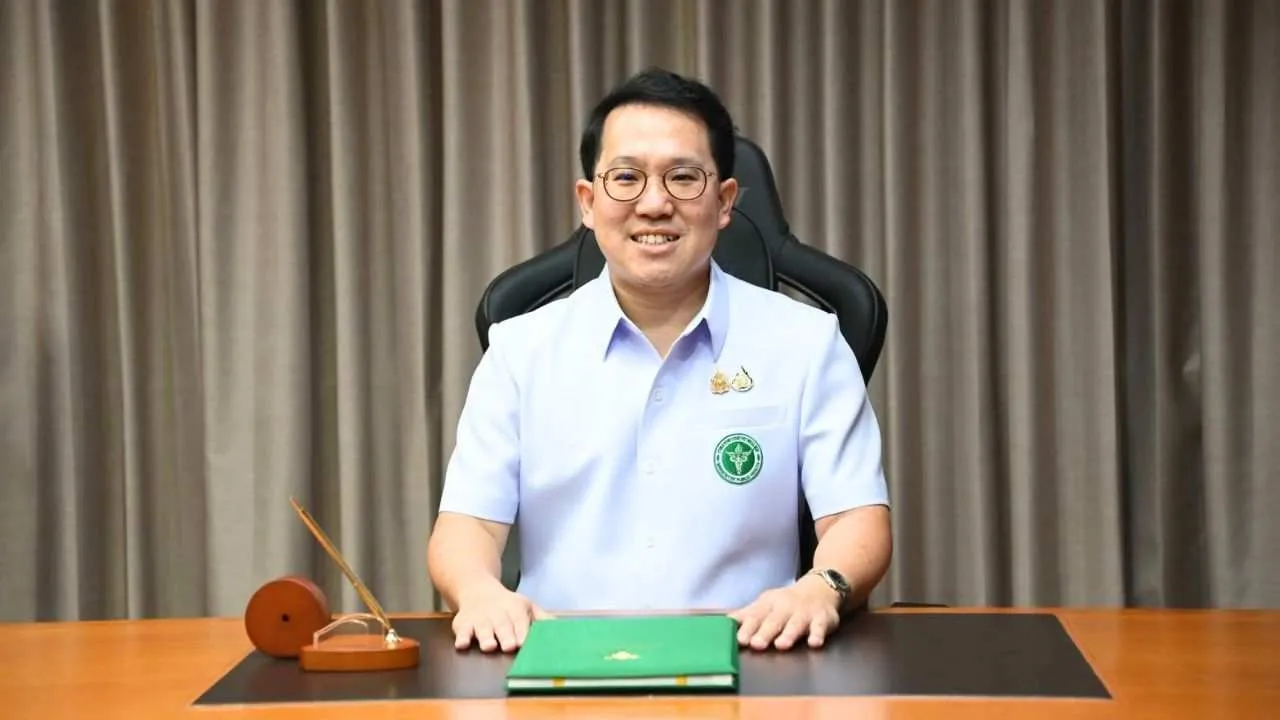 Le ministre thaïlandais de la Santé publique, Pattana Promphat