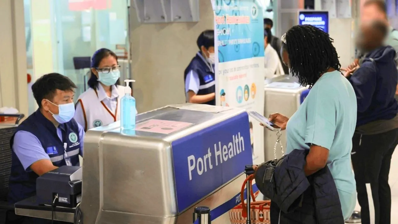 Face à Ebola, la Thaïlande impose une restriction inédite à ses frontières