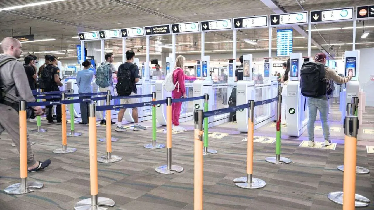 Arriver à Phuket sera plus rapide grâce aux nouveaux portiques automatisés