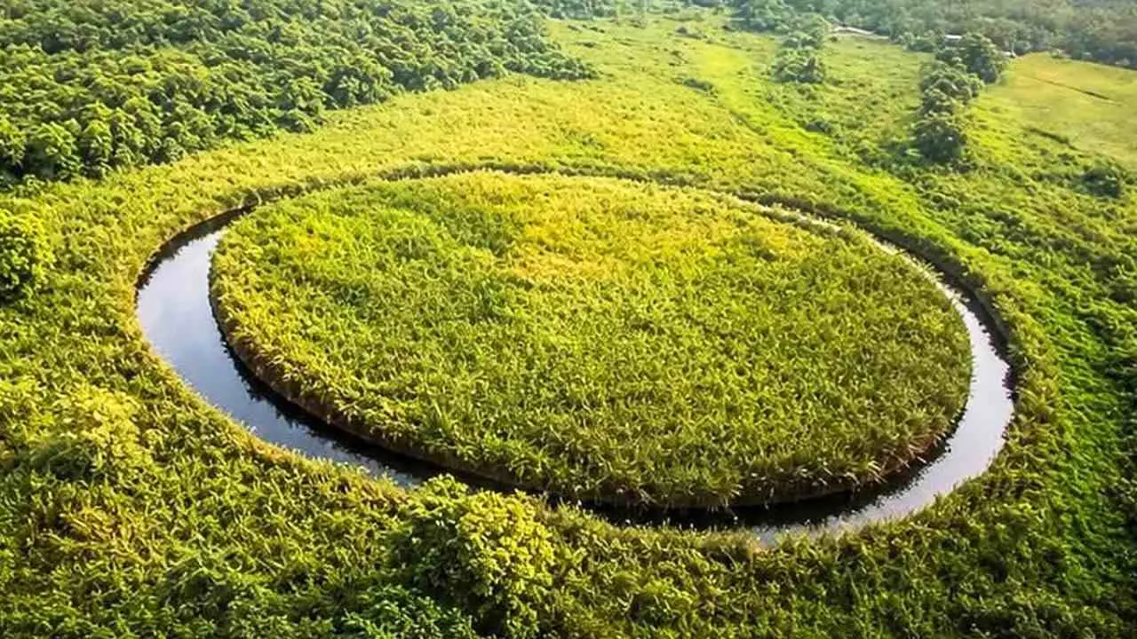 Thaïlande : une mystérieuse île-œil devient virale sur les réseaux sociaux