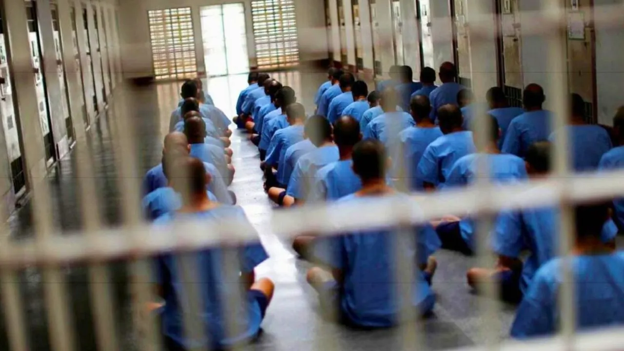 Prisonniers dans une prison thaïlandaise