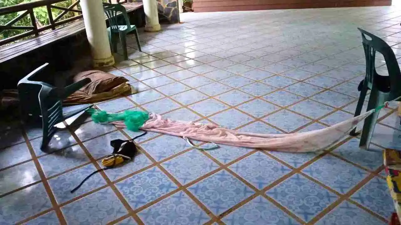 Le logement du garde forestier Sakarin Wichacharn où il dormait avant l'attaque présumée d'un tigre