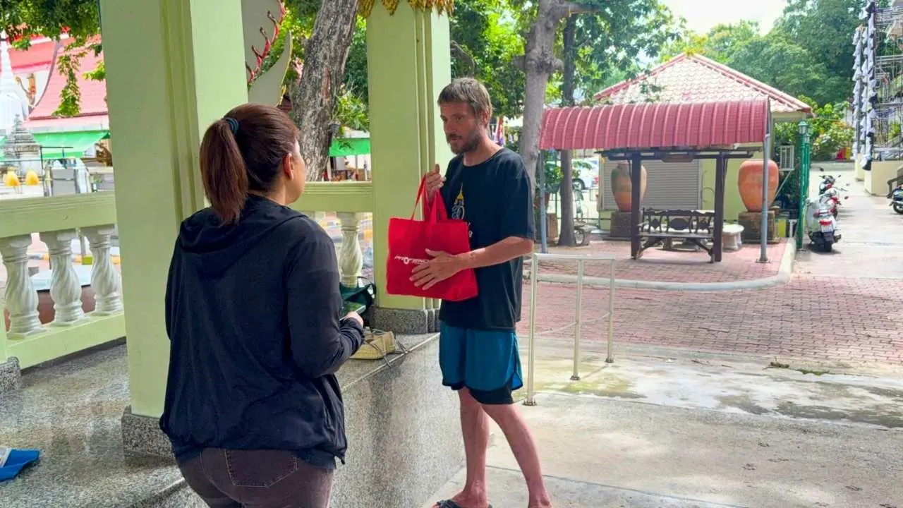 Odd Stian Hesseberg au temple Wat Klang Kret à Nonthaburi en Thaïlande